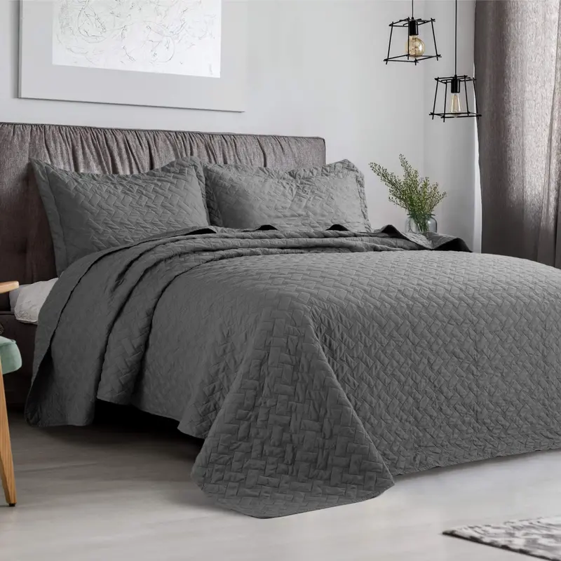 3-Piece Basketweave Microfiber Quilt Set – Coordinating Twin, Queen, And King Bedspreads 1